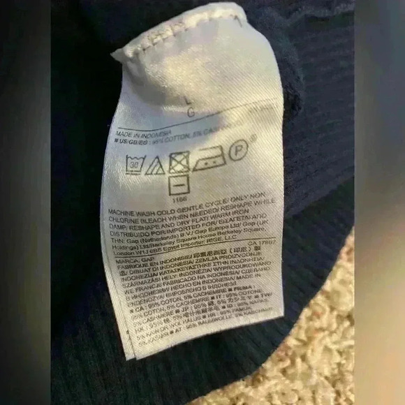 GAP Navy CASHMERE Blend Mens Crew Neck Sweater Large - Picture 7 of 7